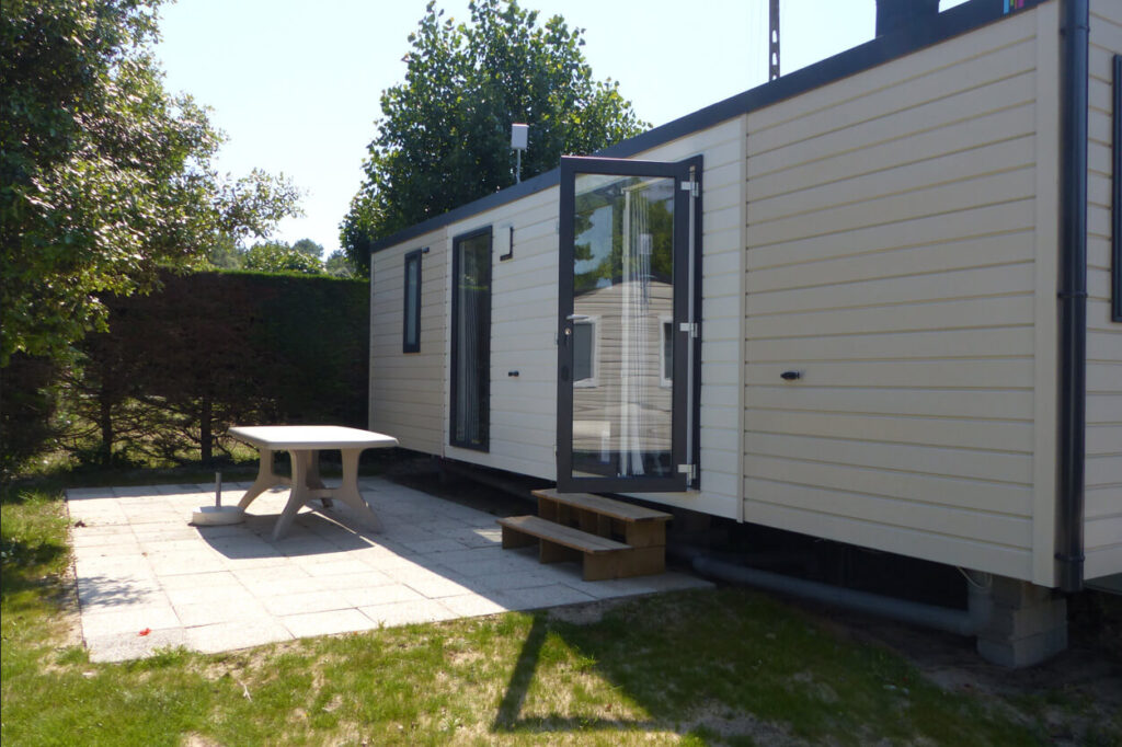 Location de mobil-home 6 personnes en Vendée au camping 4 étoiles la Buzelière en Vendée à Saint-Jean-de-Monts